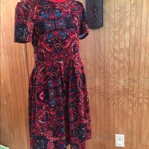 LuLaRoe Amelia - 2Xl