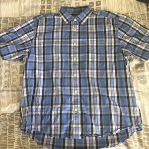 Vineyard Vines Button Down Blue Shirt 100% cotton