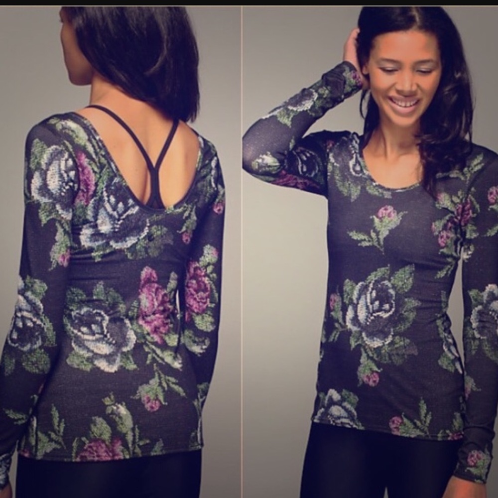 Lululemon Workout Top NWOT