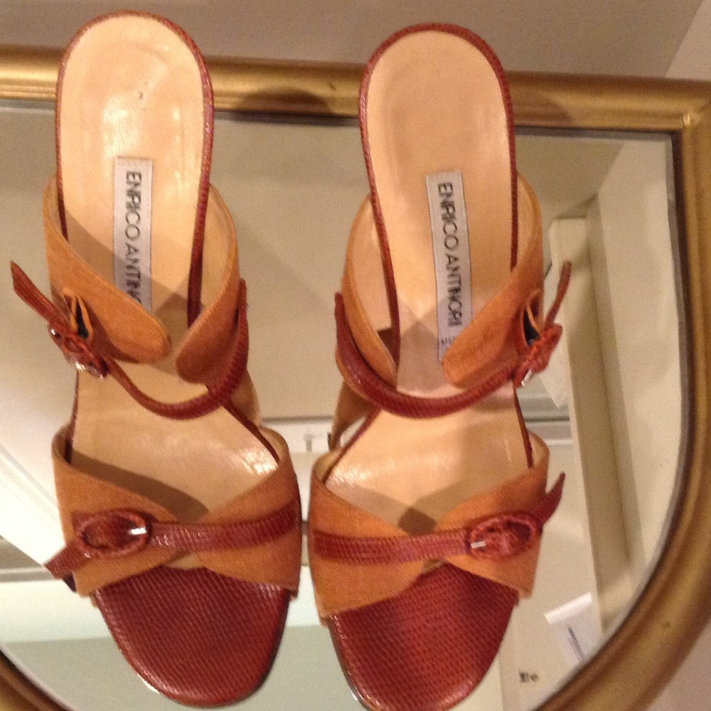 Italian leather and canvas high heel