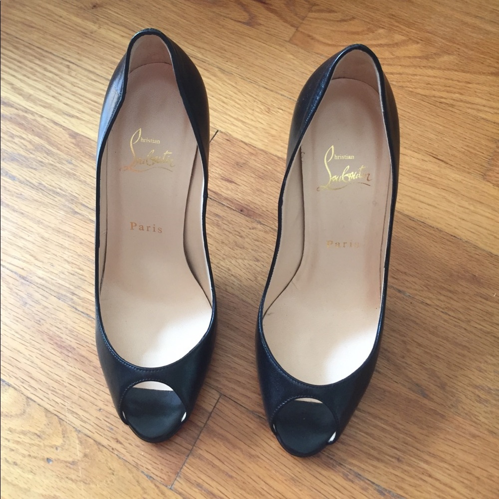 Christian Louboutin Sexy 100MM Peep Toe Pumps