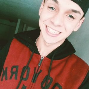 Meet your Posher, Manuel