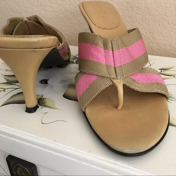 AUTHENTIC GUCCI VINTAGE THONG SANDAL - Picture 3 of 6