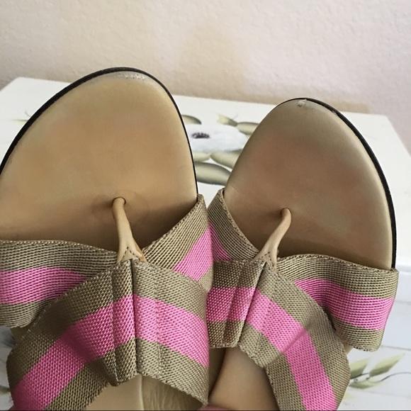 AUTHENTIC GUCCI VINTAGE THONG SANDAL - Picture 5 of 6