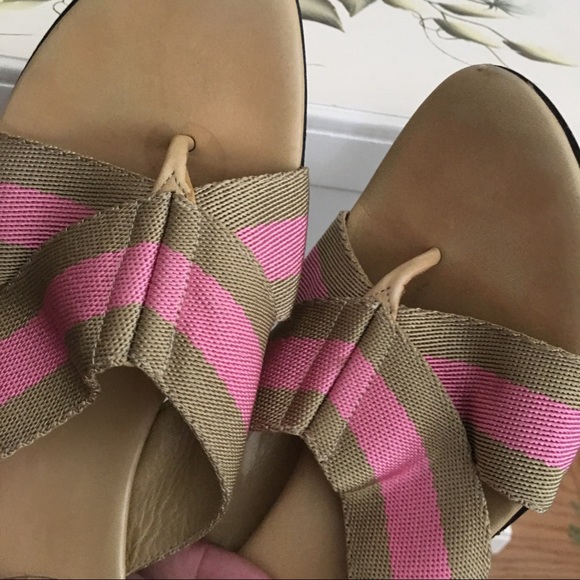 AUTHENTIC GUCCI VINTAGE THONG SANDAL - Picture 6 of 6