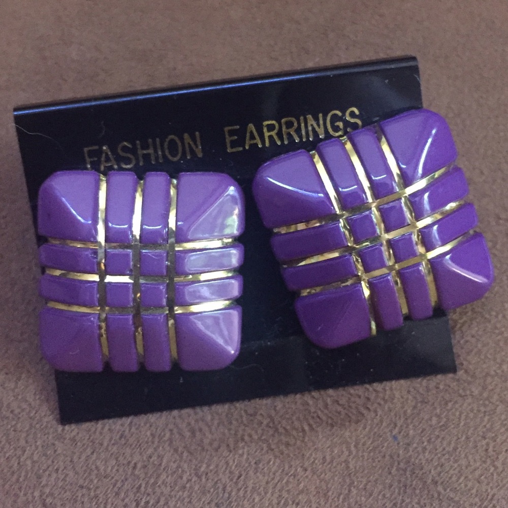 Purple Pierced earrings