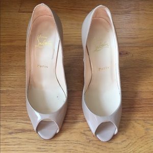Christian Louboutin Sexy 100MM Peep Toe Pumps