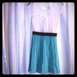 MAKE AN OFFER‼️Ijoah Skater Dress Size S