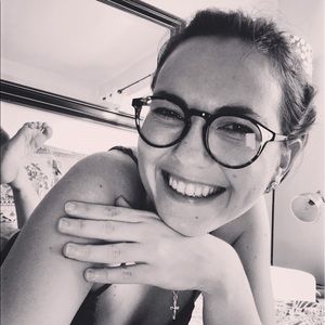 Meet your Posher, Elena