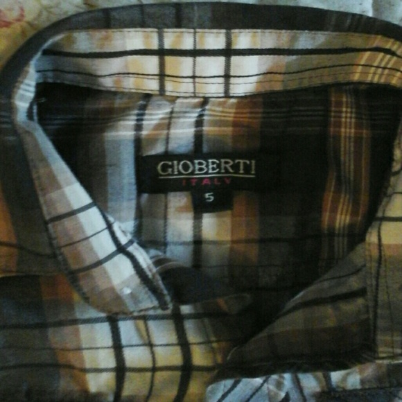 Button down shirt - Picture 3 of 3