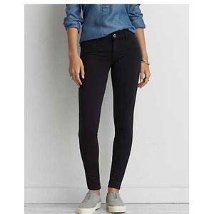 Black American Eagle Stretchy Jeans