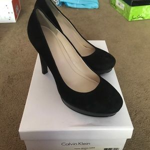 Calvin Klein Kendall Suede Pumps
