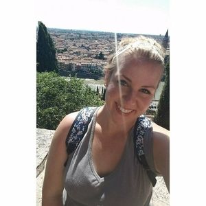 Meet your Posher, Kenzie