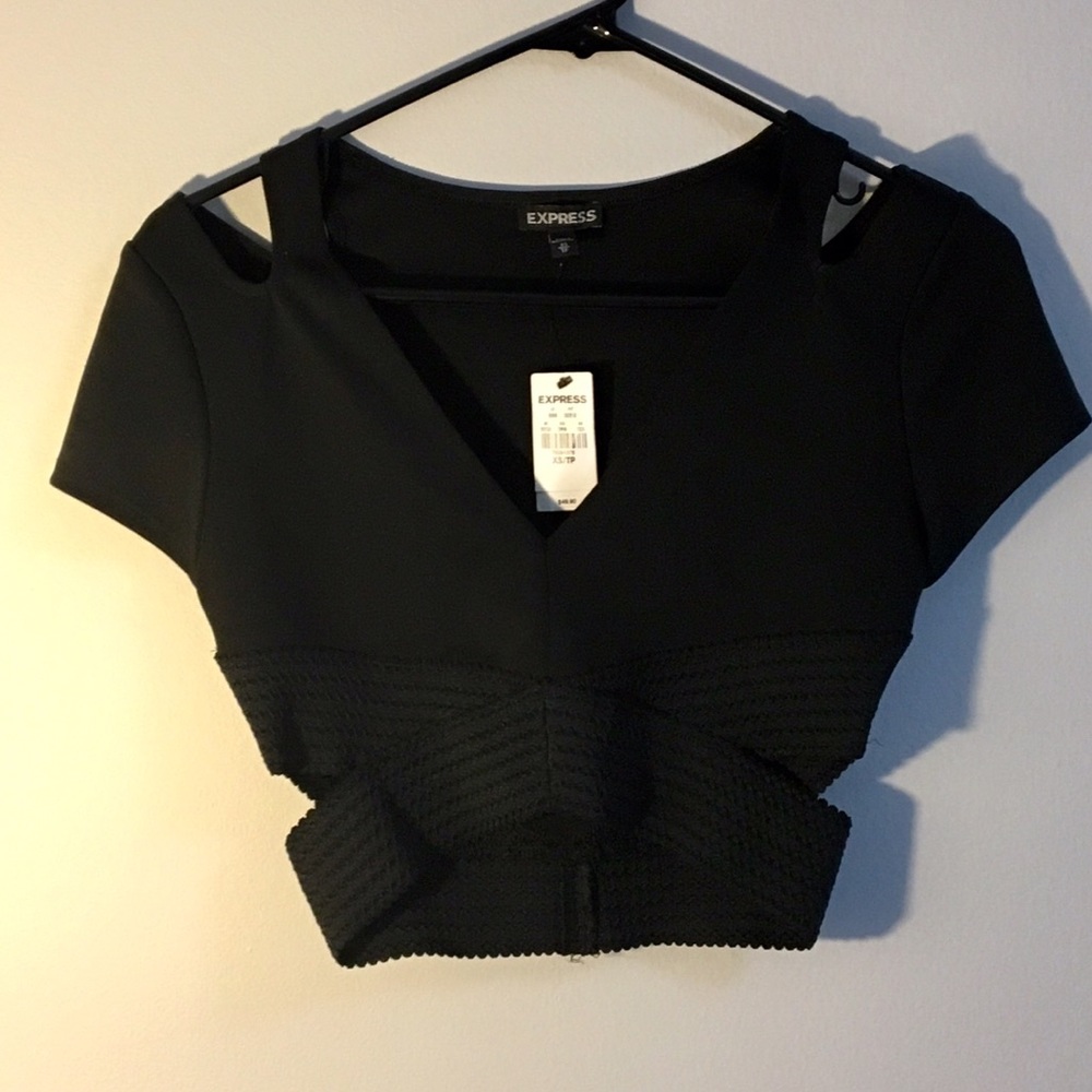 Express-Black Top