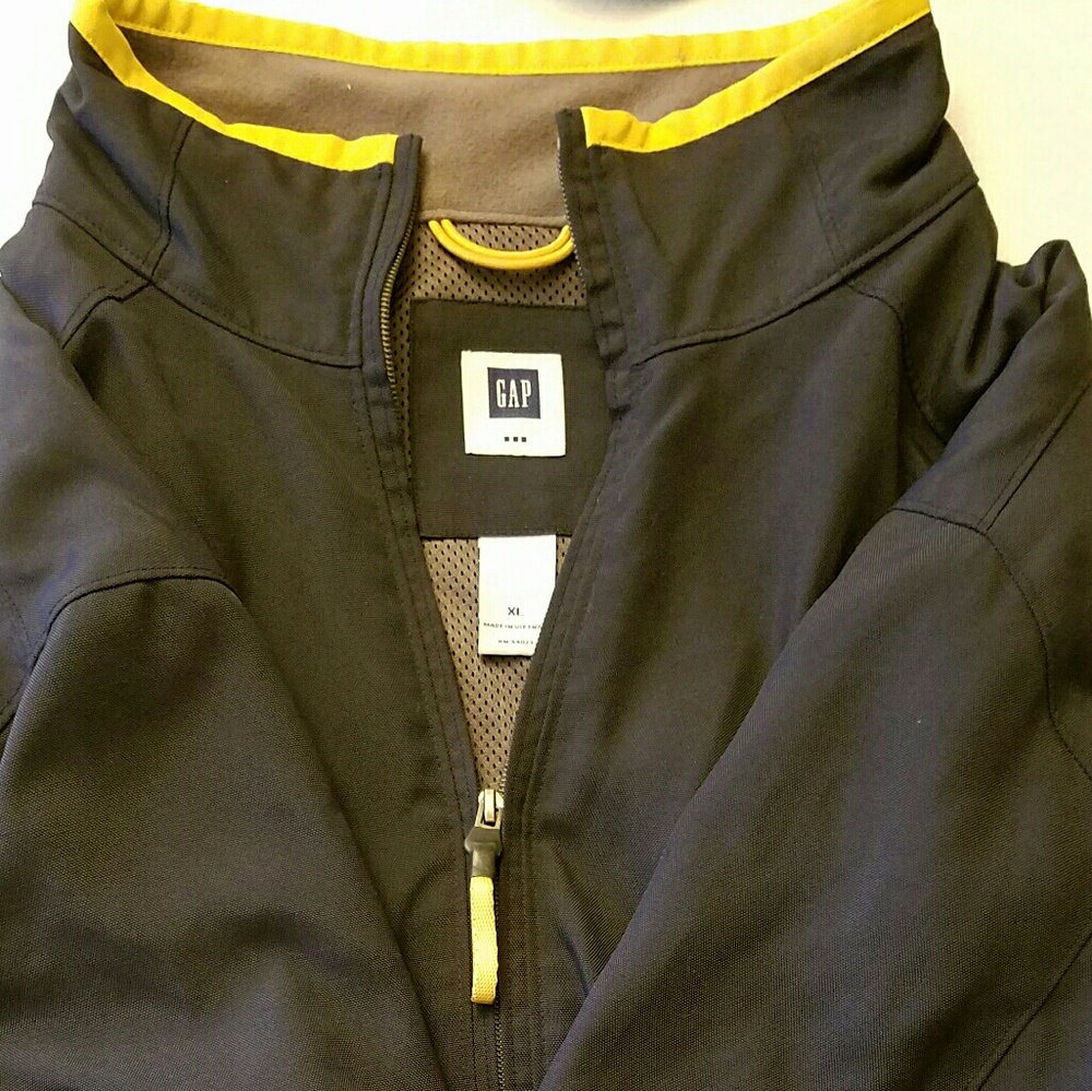 Gap jacket