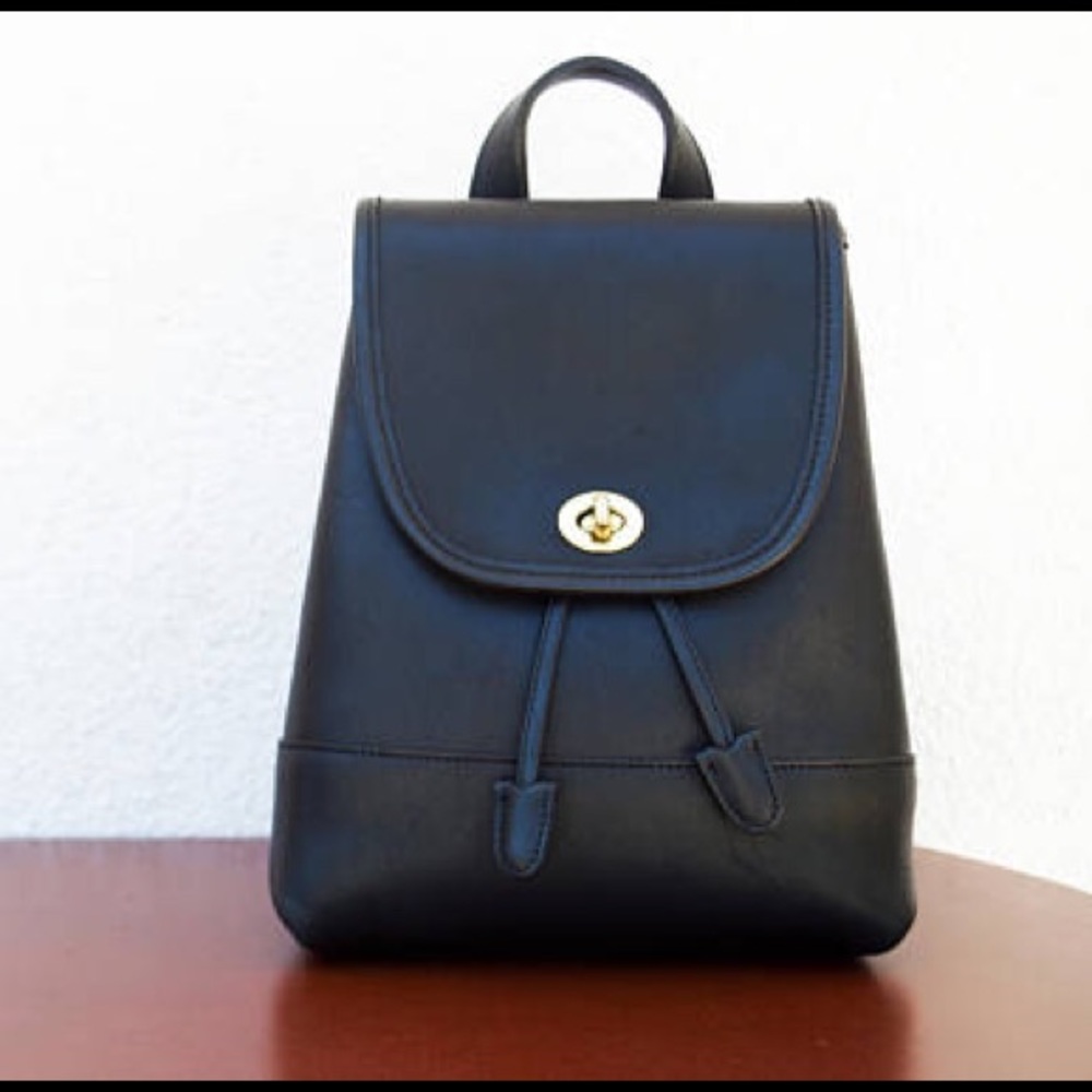 Vintage Coach Black 9960 Backpack - Near Perfect