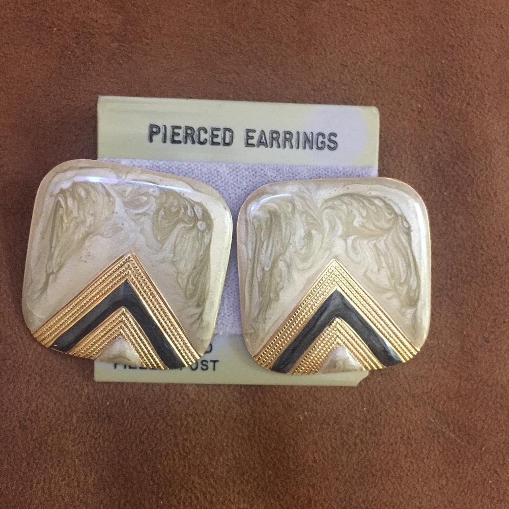 Pierced earrings, 14 karat gold filled post