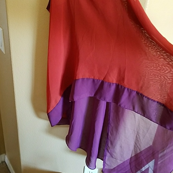 Hi-Lo top - Picture 2 of 3