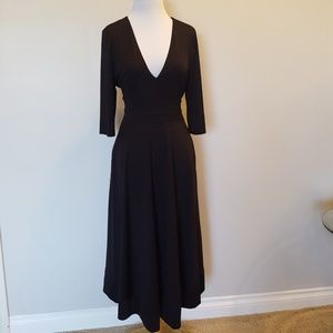 Black long dress with pockets.
