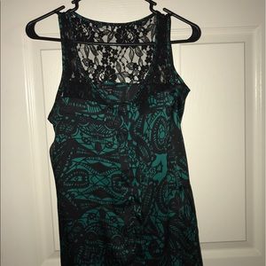 Sleeveless dressy top
