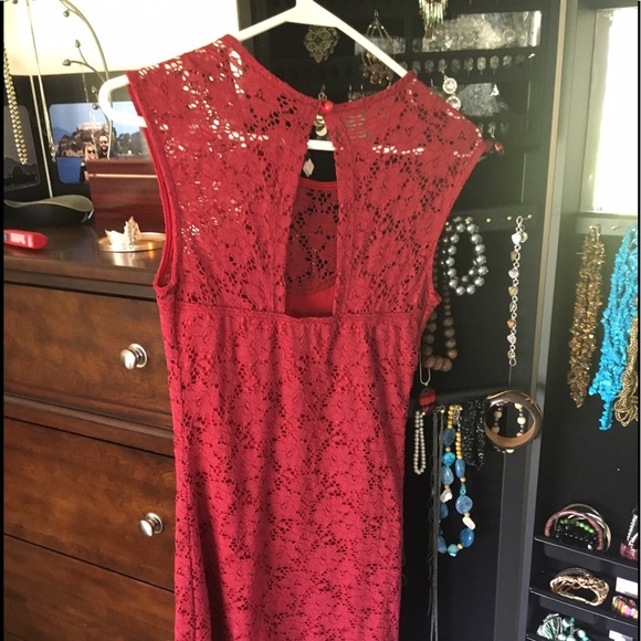 Lace Red Dress- New without tags - Picture 4 of 4