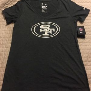 BRAND NEW 49ers Women's T-Shirt