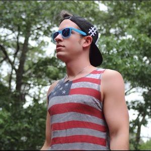 Meet your Posher, Michael