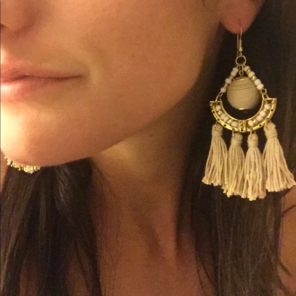 NWOT Tan & White Tassel Statement Earrings