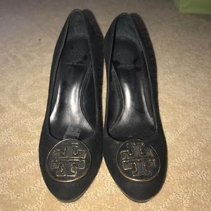 TORY BURCH SUEDE HEELS