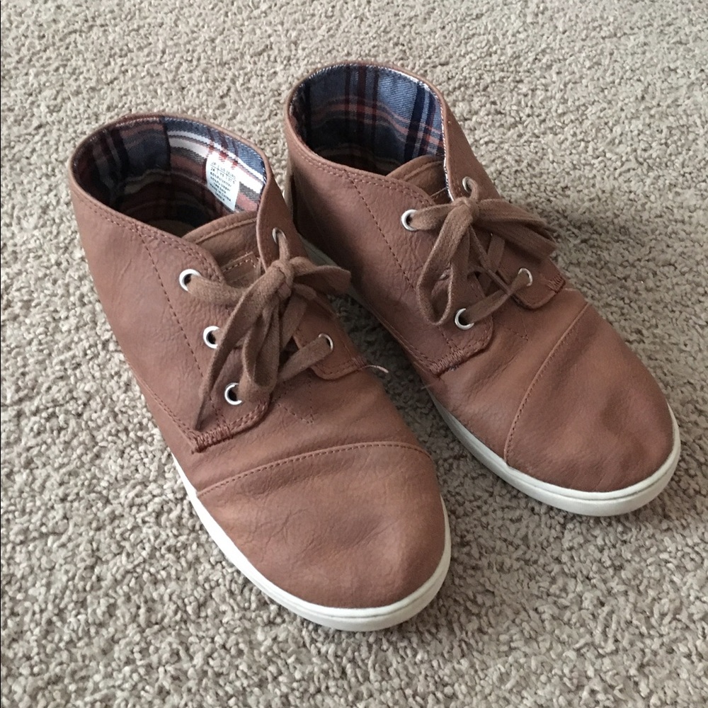 Youth boys TOMS