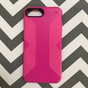 PINK SPECK CASE IPHONE 7 PLUS (OR 6 PLUS)