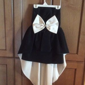 Evening ware / cocktail dress or junior prom