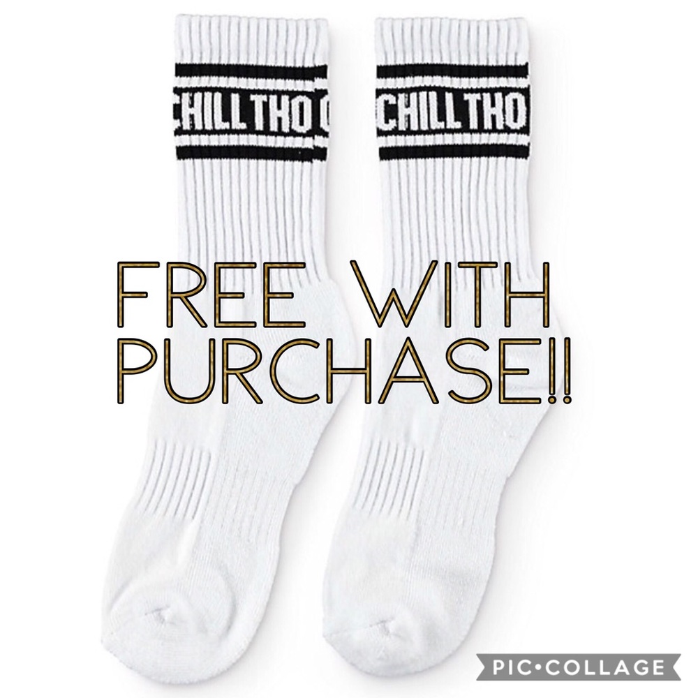 MTTM Good Luck Cinch Bag - Picture 2 of 2