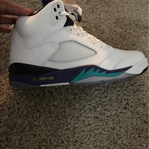 Air Jordan 5 retro "Grapes" - Picture 2 of 4