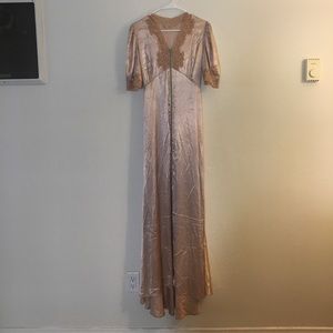 Stunning vintage dress