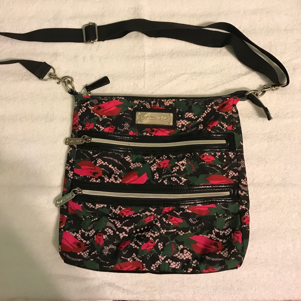 Betsey Johnson crossbody purse