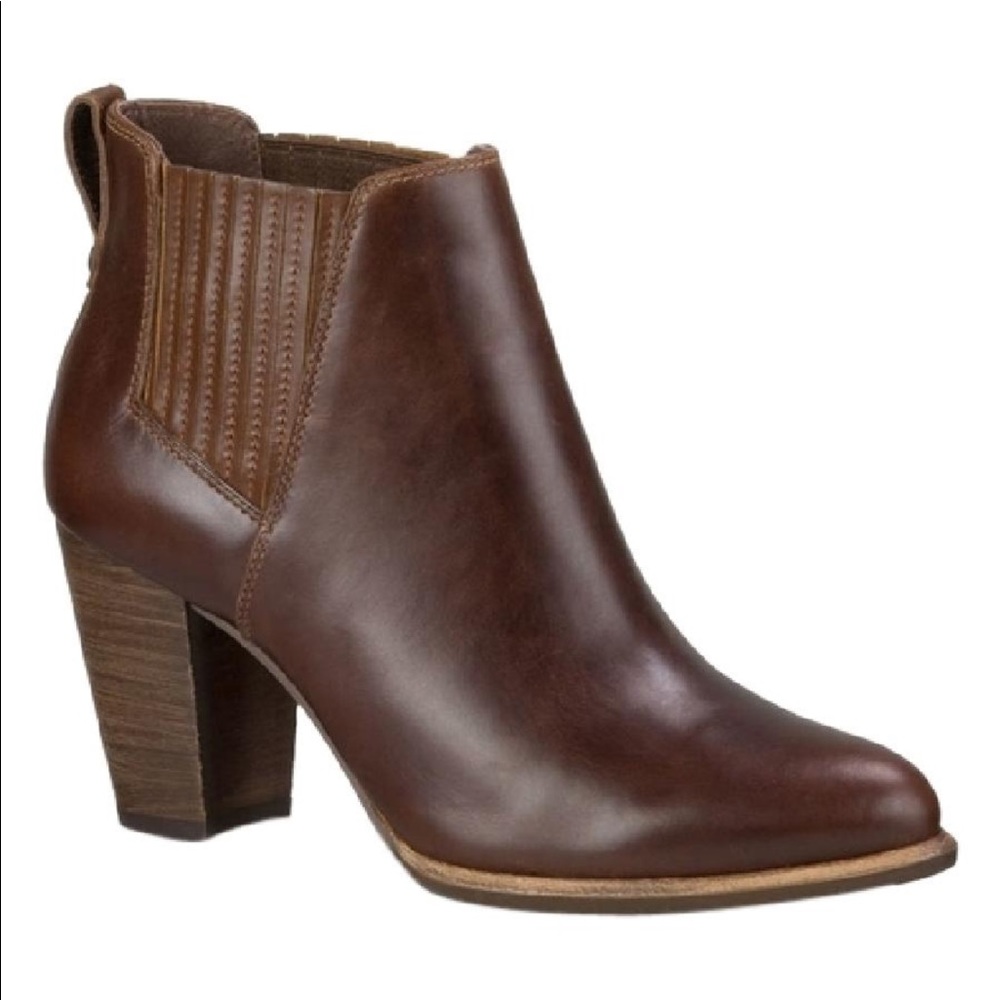 Ugg poppy pinecone