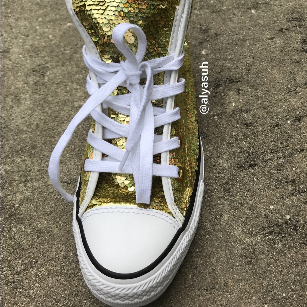 Converse Ctas Hi holiday Party WMNS. AUTHENTIC - Picture 5 of 8