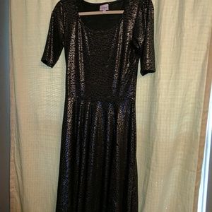 Lularoe Nicole Elegant Collection small