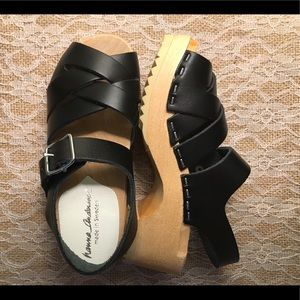 Hanna Andersson Leather Sandals NEVER WORN