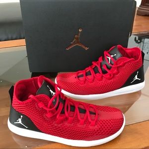 MEN'S Jordan Reveal