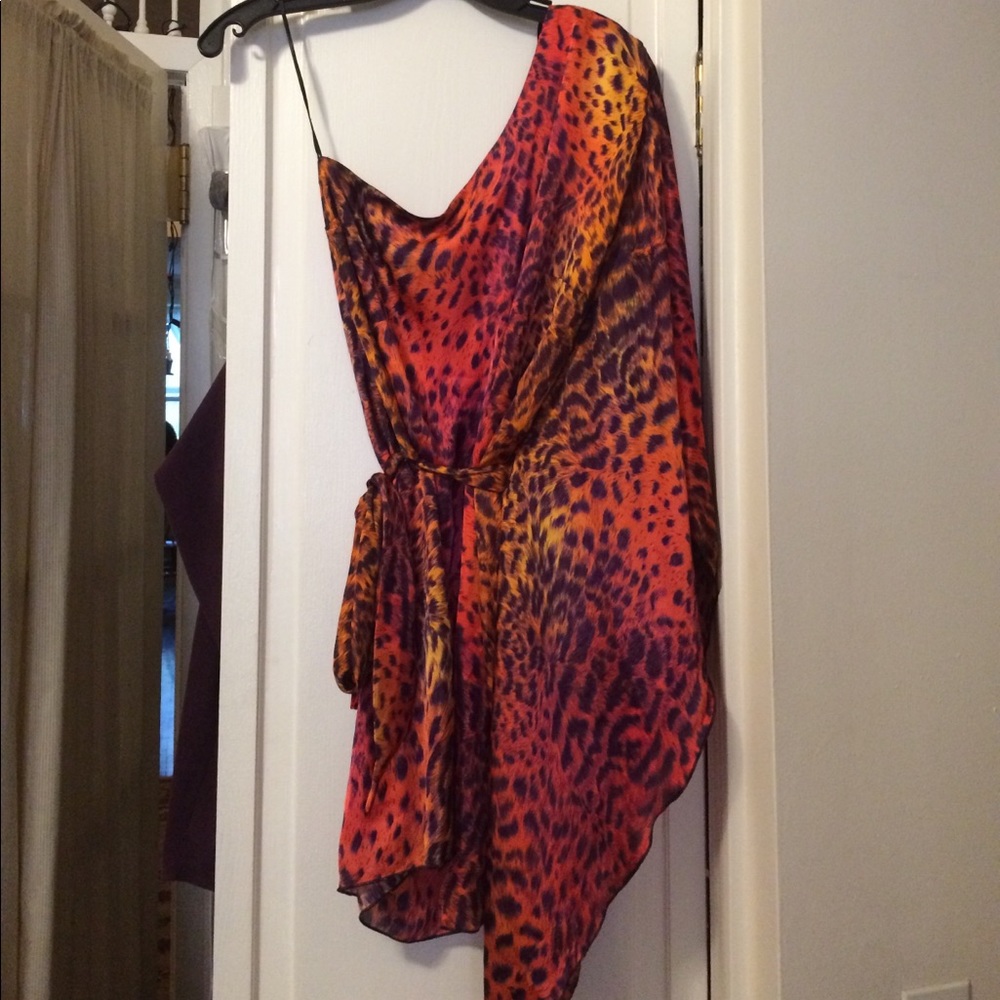 Vintage One-sleeve Dress
