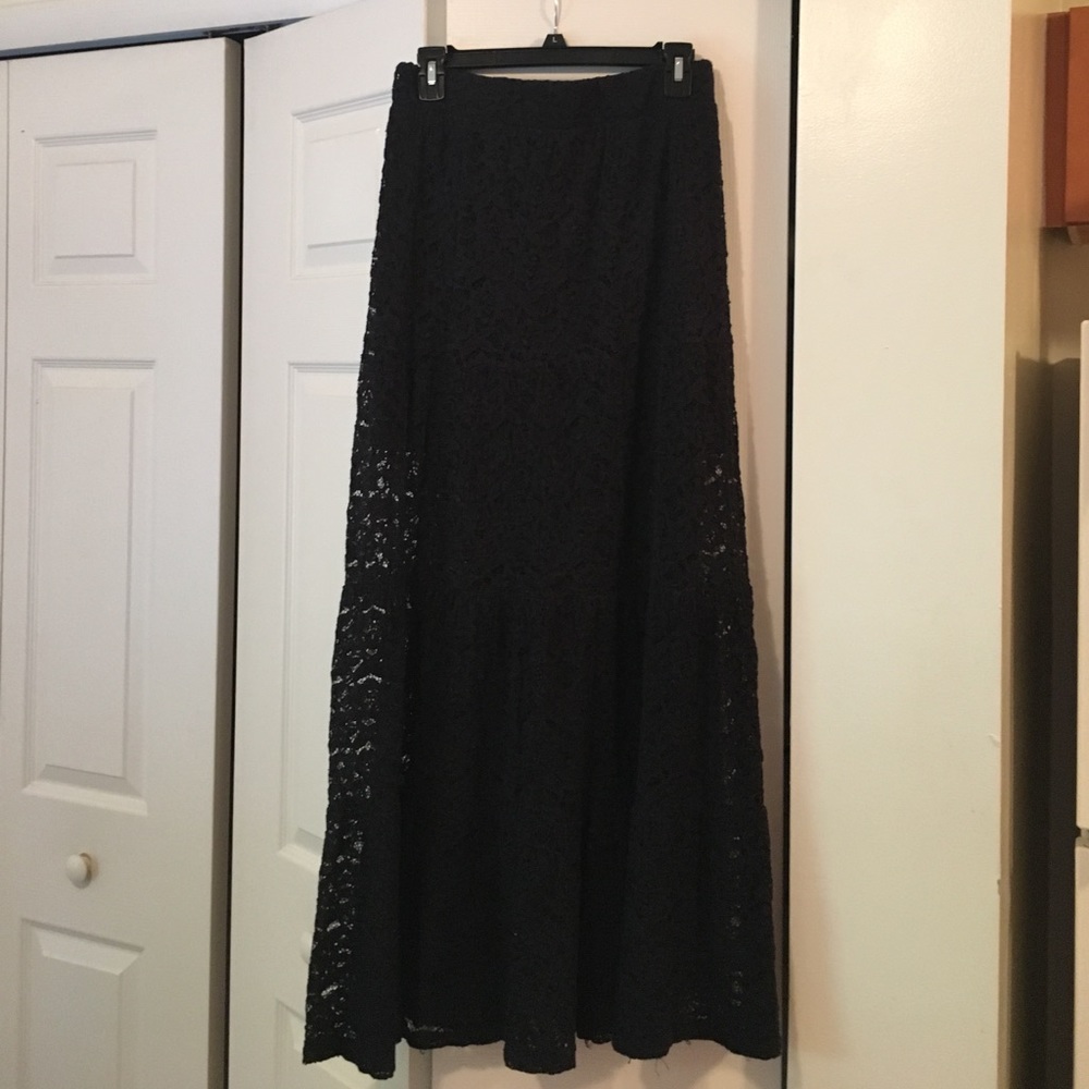 Floral black maxi skirt