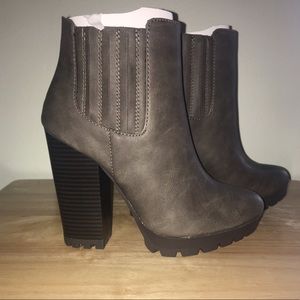 Never worn Candies Taupe Booties
