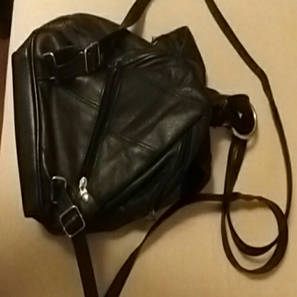 Purse Backpack - Picture 2 of 4