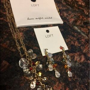 Loft long necklace with matching earrings