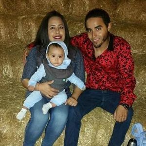 Meet your Posher, Juan y janet