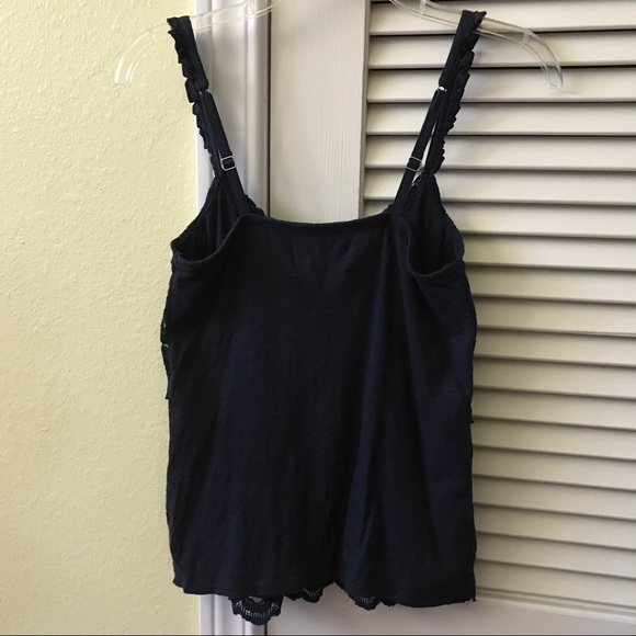 Top - Picture 2 of 2