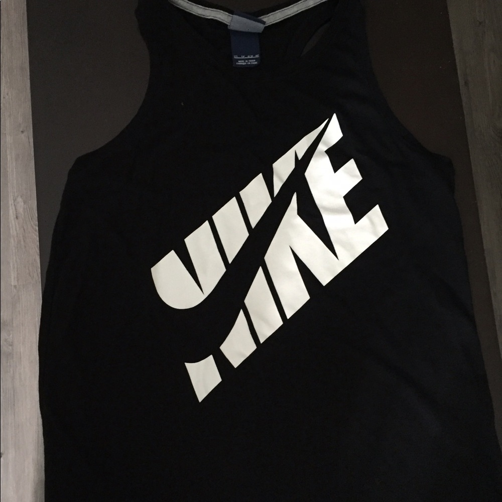 Nike tank top