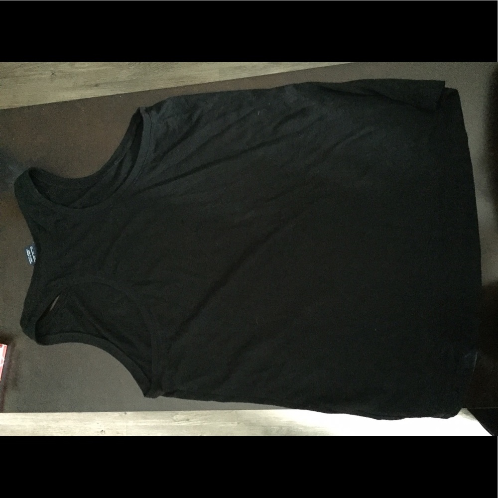 Nike tank top - Picture 2 of 2